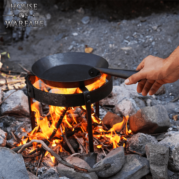 Steel Skillet with Folding Handle