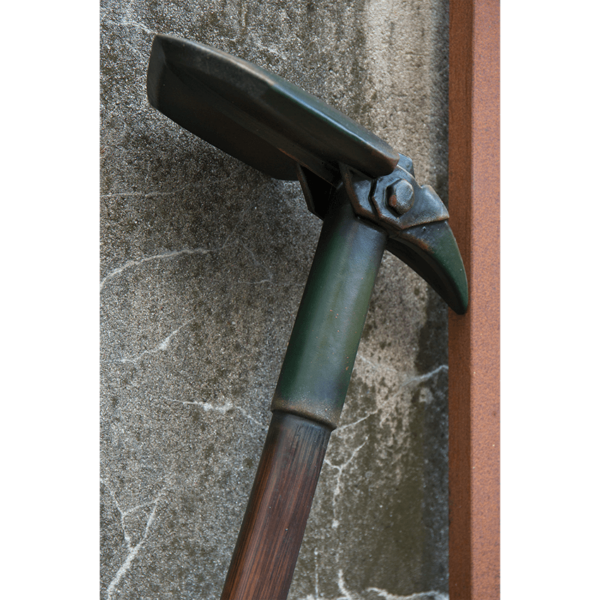 LARP Folding Shovel