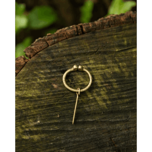 Hilde Penannular Brooch