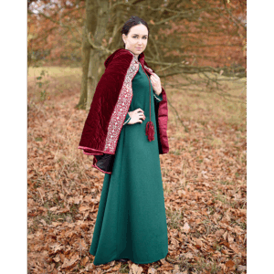 Graciana Velvet Cloak