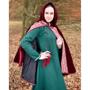 Graciana Velvet Cloak