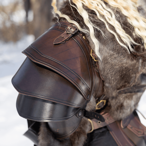 Crisso Single Pauldron