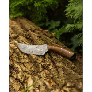 Belisar Layered-Steel Knife