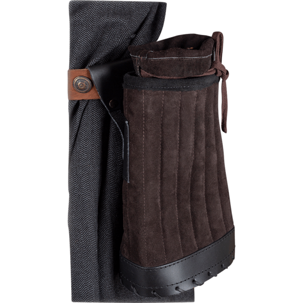 Arnulf Suede Bolt Quiver