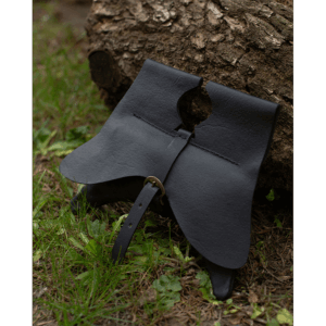 Calvert Small Leather Kidney Bag