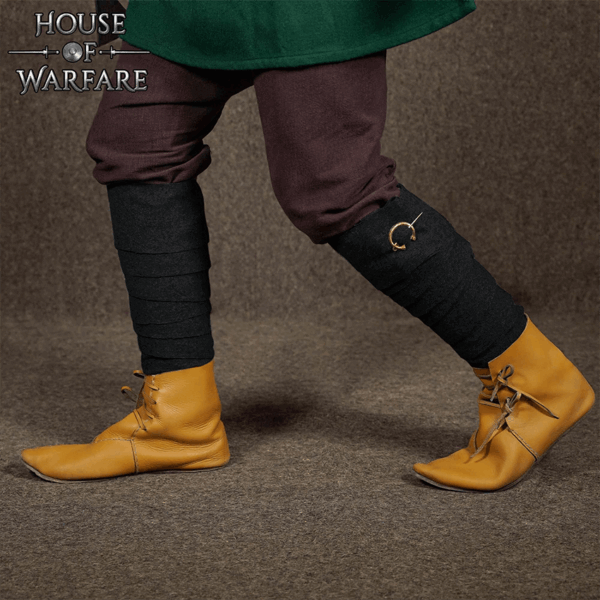 Woolen Leg Wraps with Brooches - Black