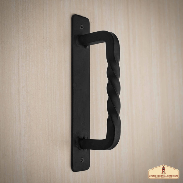 Alvine Medieval Door Pull