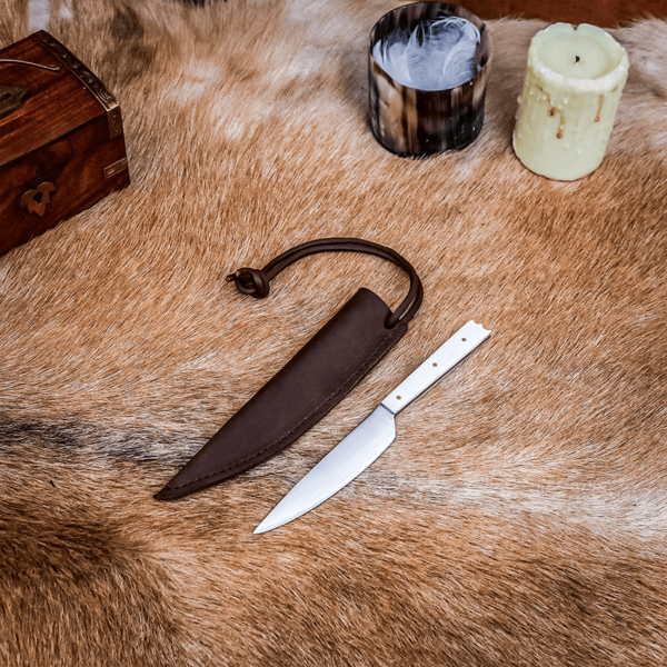 Medieval Camping Knife - Bone Handle