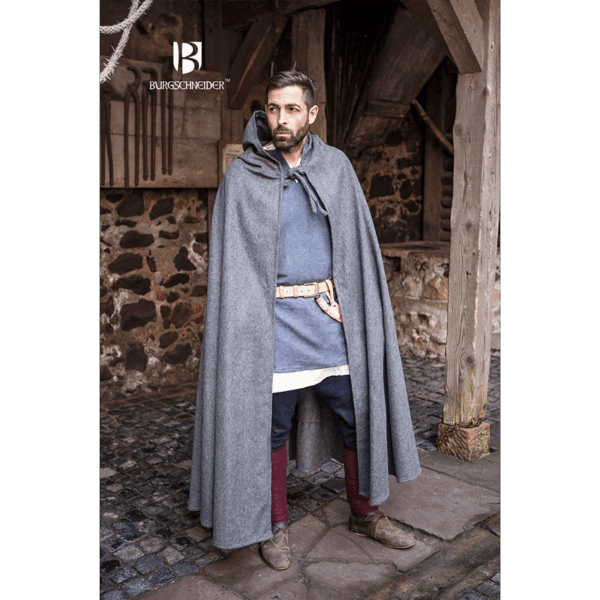 Hibernus Medieval Hooded Cloak