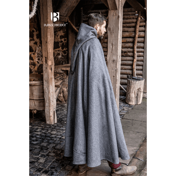 Hibernus Medieval Hooded Cloak