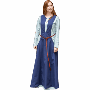 Leonora Surcoat