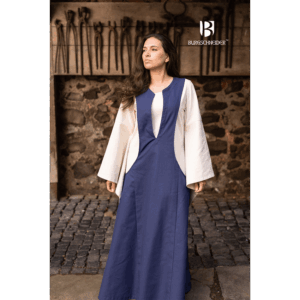 Leonora Surcoat