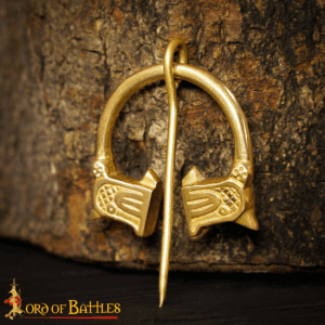 Viking Wolf Cloak Pin