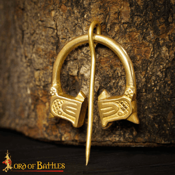 Viking Wolf Cloak Pin