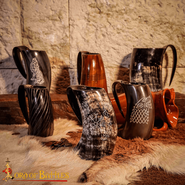 Triquetra Celtic Horn Tankard