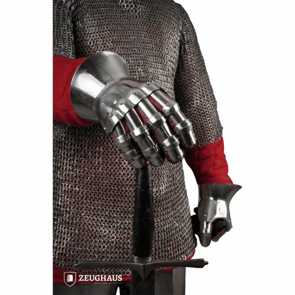 14th Century Short Hourglass Gauntlets - Polished