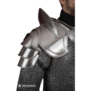 Bladebreaker Warrior Steel Pauldrons - Polished