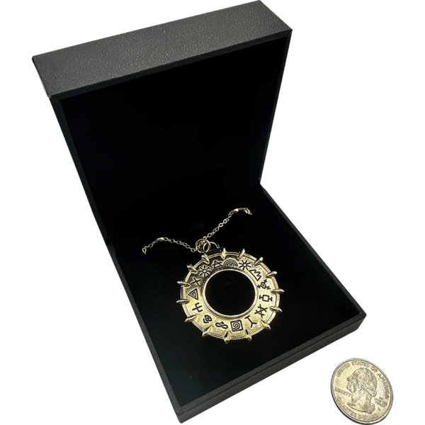 Dungeons & Dragons Amulet of the Planes