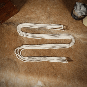 Brass Tip Long Medieval Tie Strings - Ecru - Set of 5