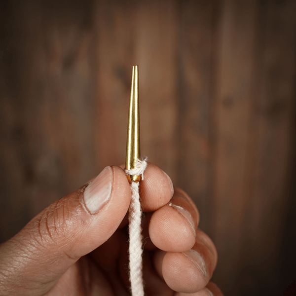 Brass Tip Long Medieval Tie Strings - Ecru - Set of 5