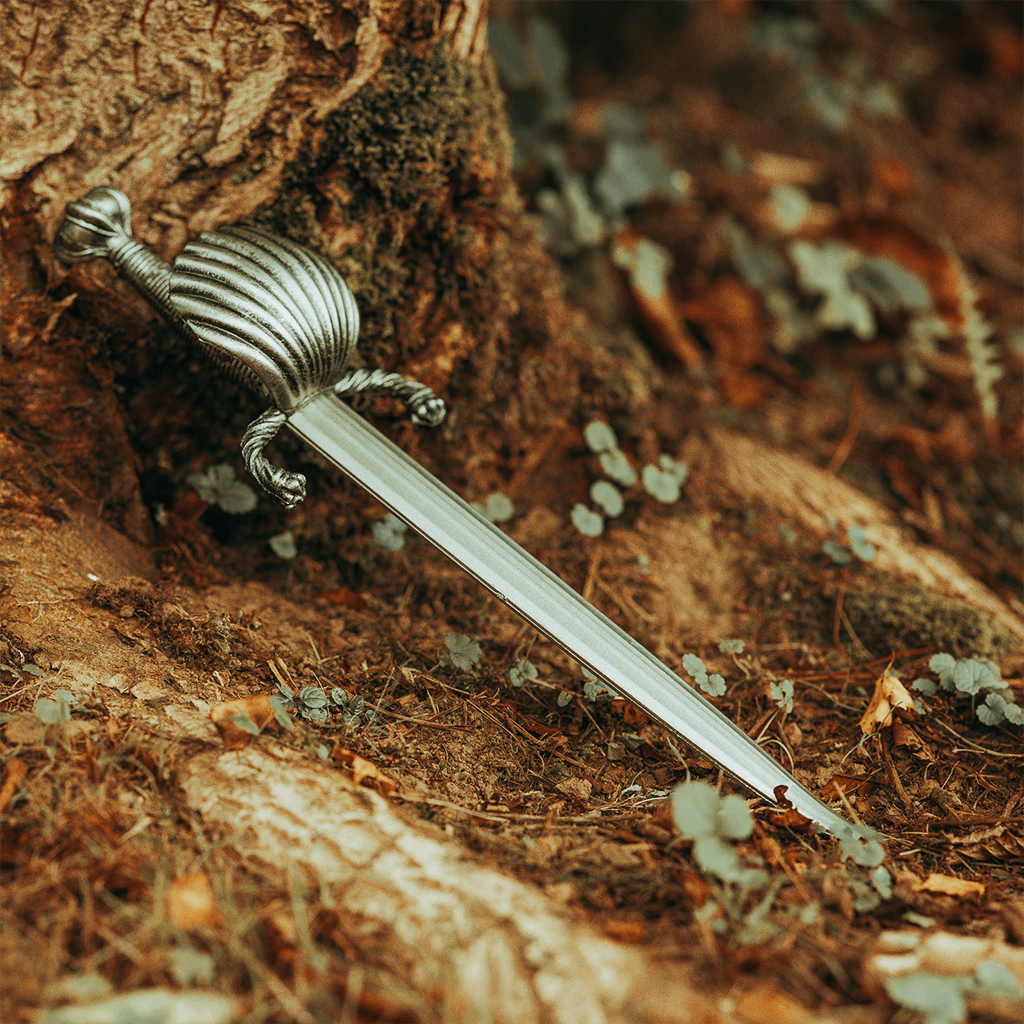 Lorenzo LARP Dagger