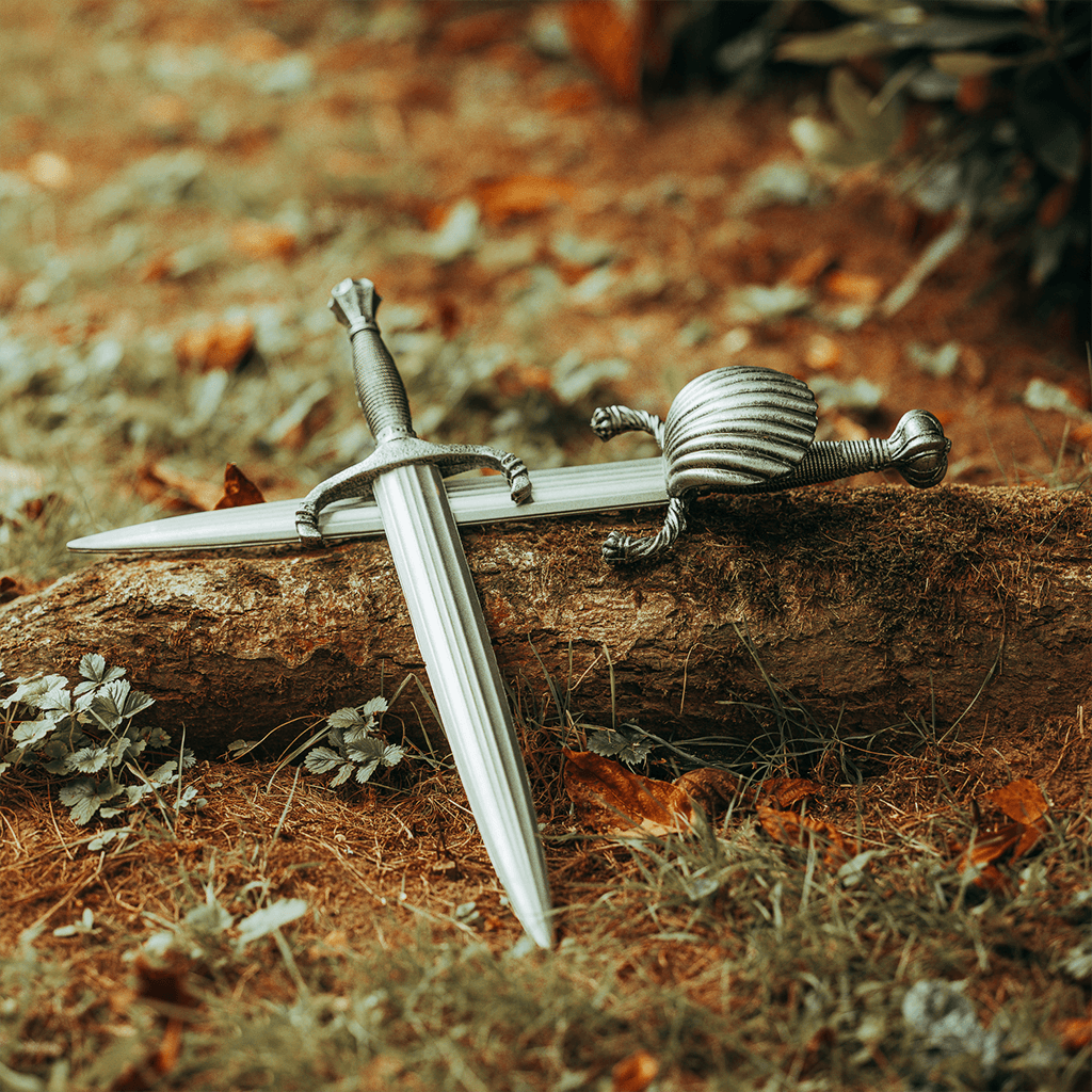 Lorenzo LARP Dagger
